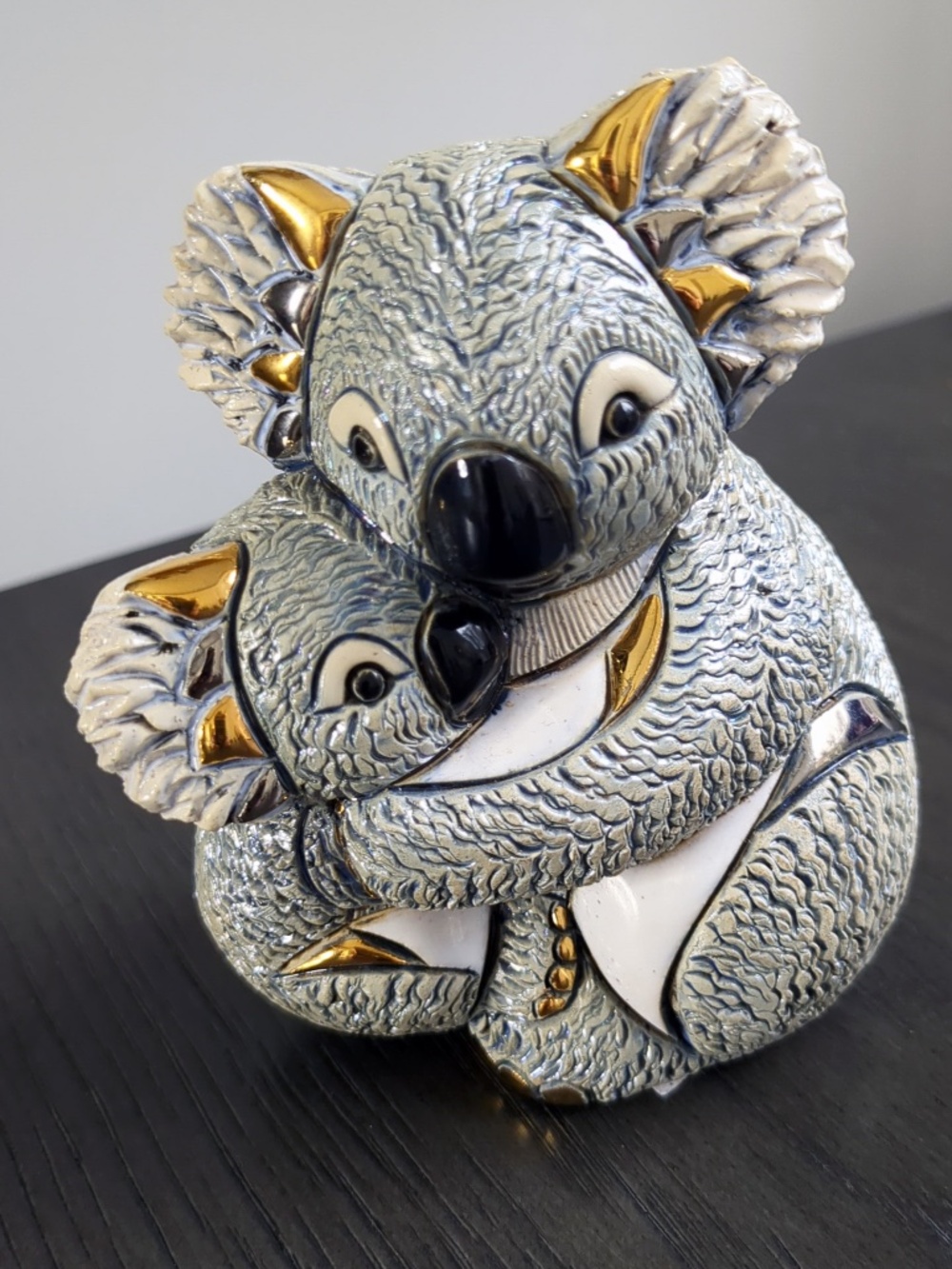 De Rosa Rinconada Koala w Baby Artesania 2011 Figurine F152 Uruguay The Families